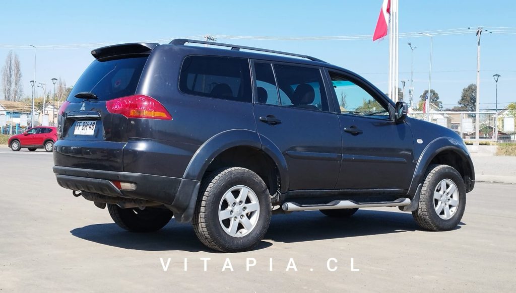 MITSUBISHI MONTERO SPORT G2 2.5 AUT 2013