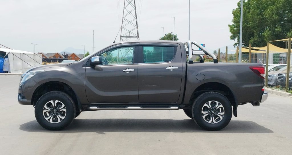 MAZDA NEW BT50 SDX 4X4 3.2 AUT