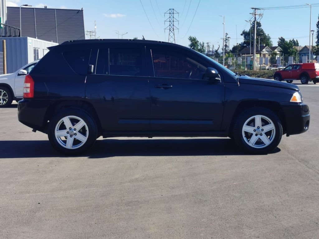 JEEP COMPASS SPORT 2.4 AUT 2011