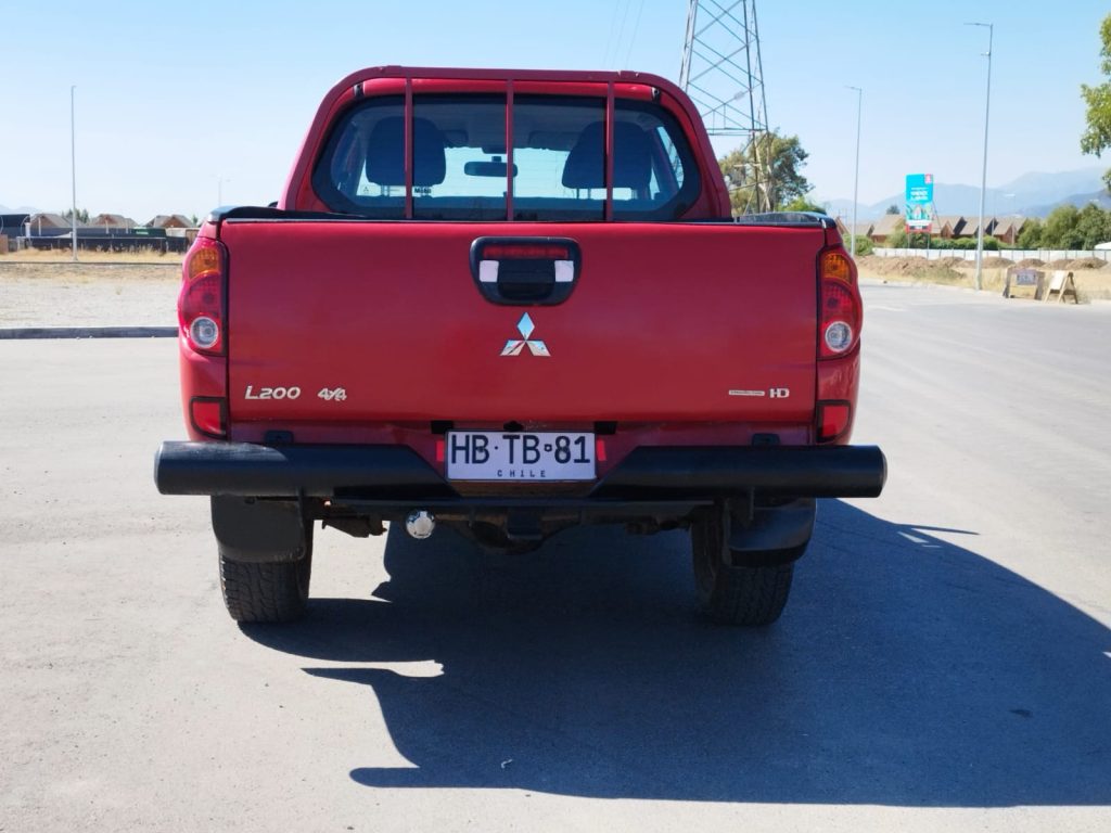 MITSUBISHI L200 KATANA CRT 4X4 2015