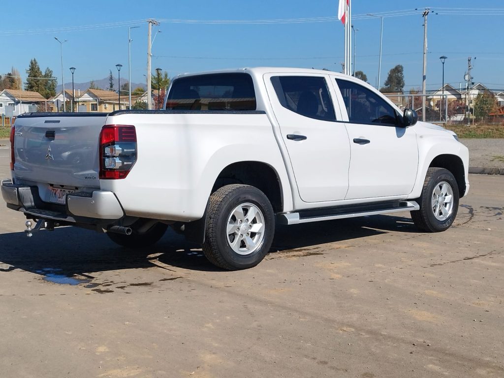 MITSUBISHI L200 WORK 4X2 MT 2024