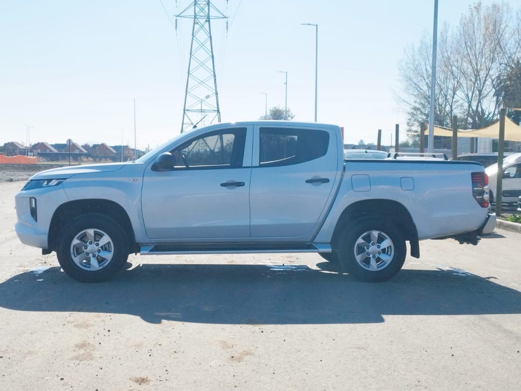 MITSUBISHI L200 WORK 4X2 MT 2024
