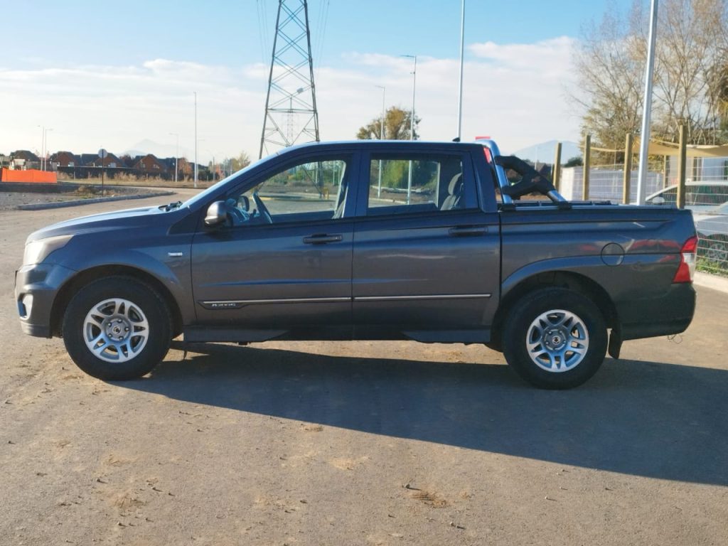 SSANGYONG ACTYON SPORT 2.0CC DIESEL 4X2 - 2013