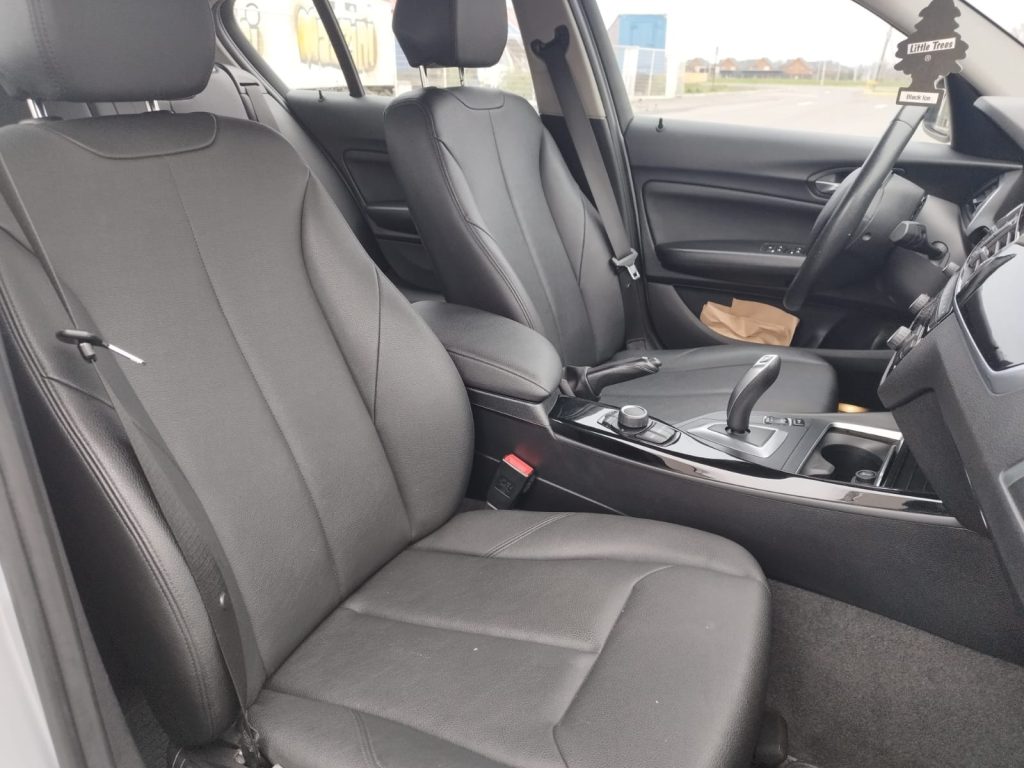 BMW 118i 1.5CC AUT - 2019
