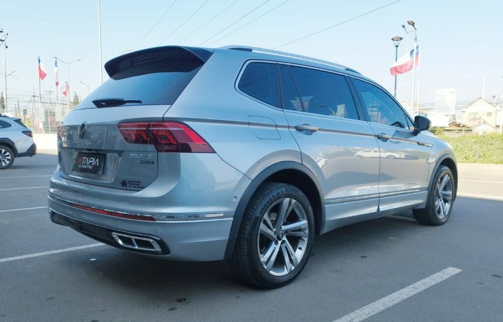 VOLKSWAGEN TIGUAN R-LINE TSI 4X4 2.0 AUT - 2024