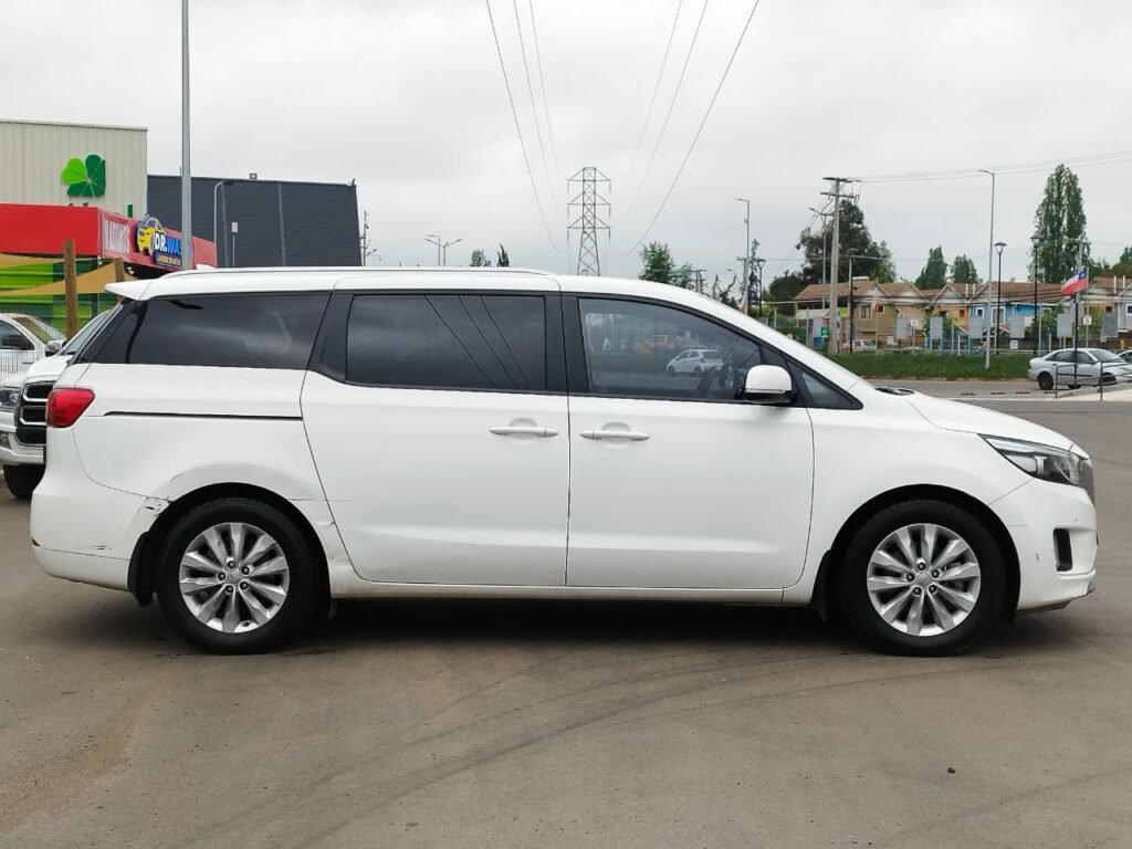 KIA GRAND CARNIVAL EX 3.3V6CC AUT - 2016