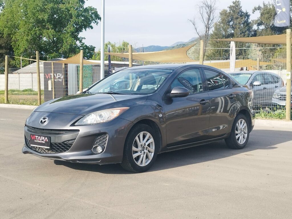 MAZDA 3 V 1.6CC MT - 2013