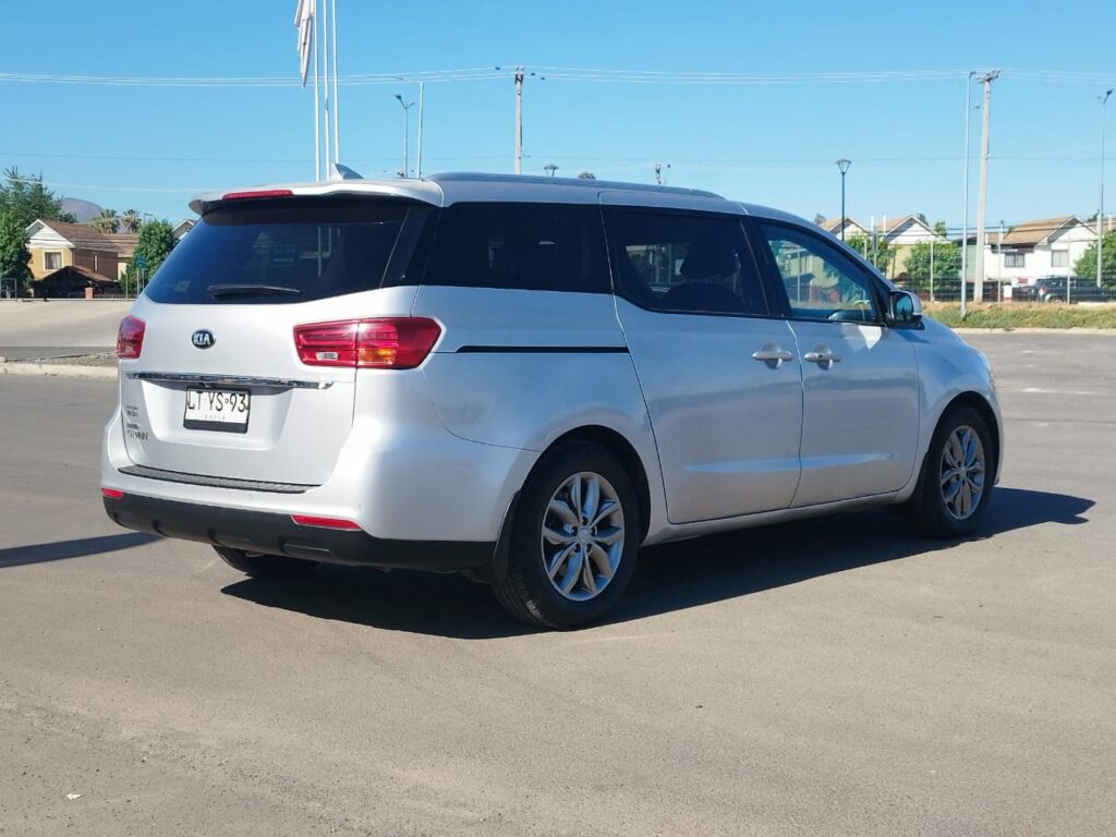 KIA GRAND CARNIVAL EX 3.3V6 AUT - 2020