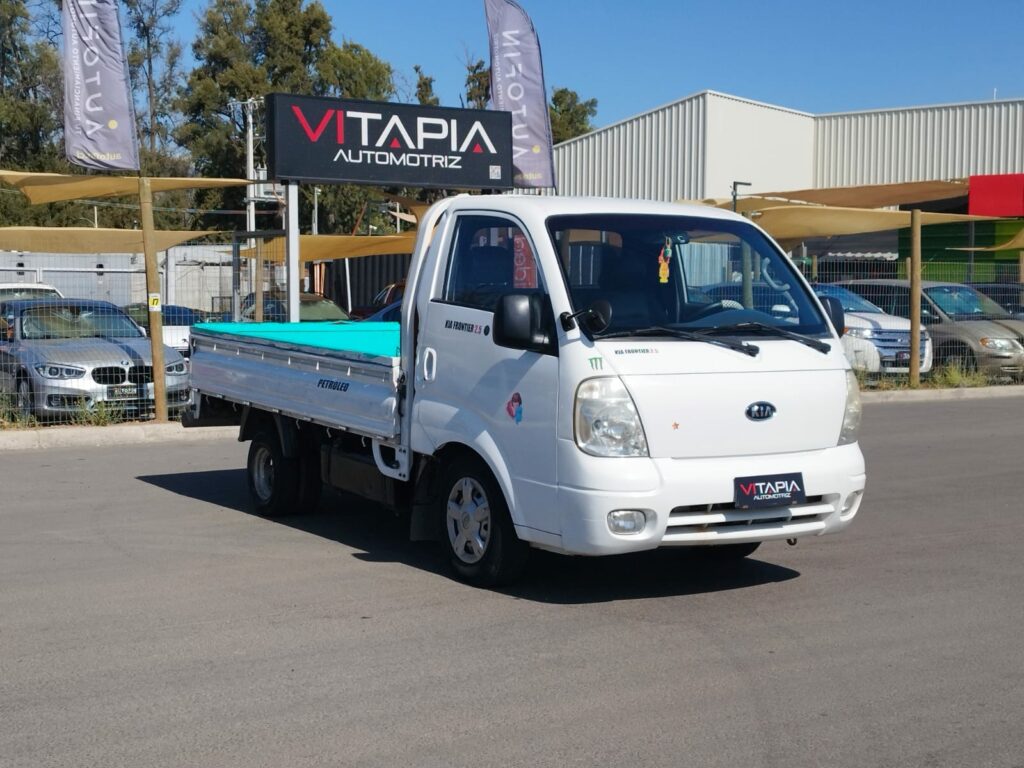 KIA FRONTIER BONGO III - 2004