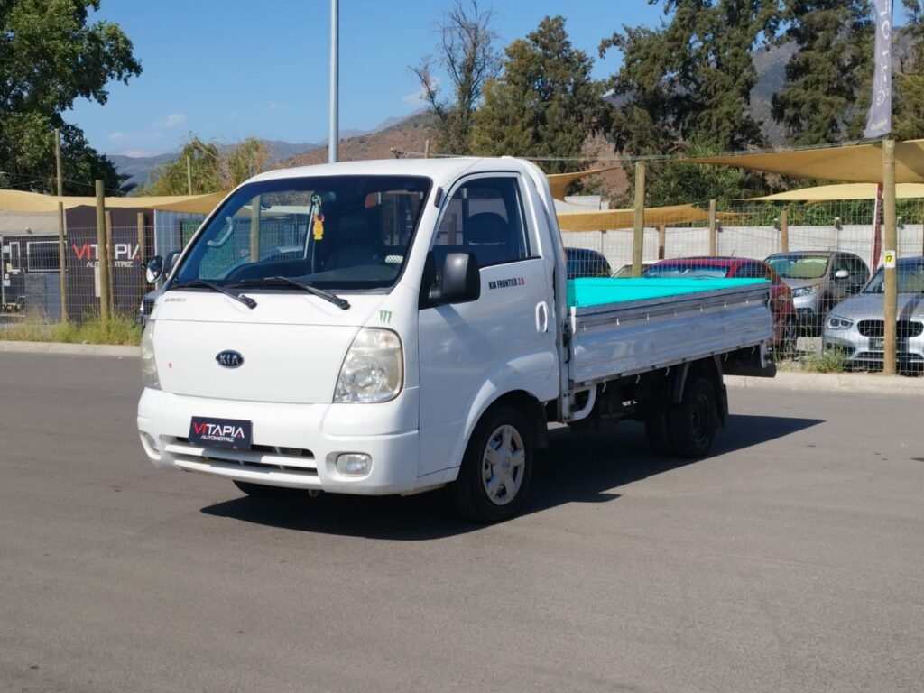 KIA FRONTIER BONGO III - 2004