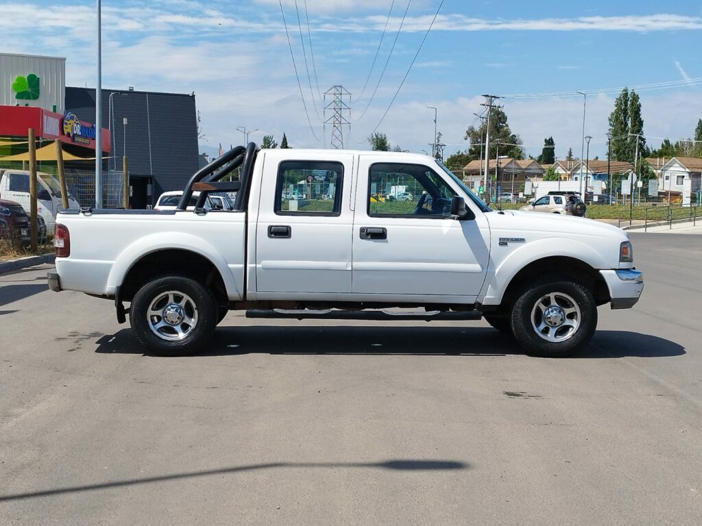 FORD RANGER 2.3CC MT XLT HERITAGE - 2009