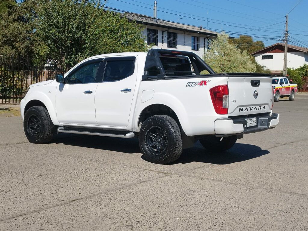 NISSAN NAVARA 2.3 DIESEL MT 4X2 - 2022