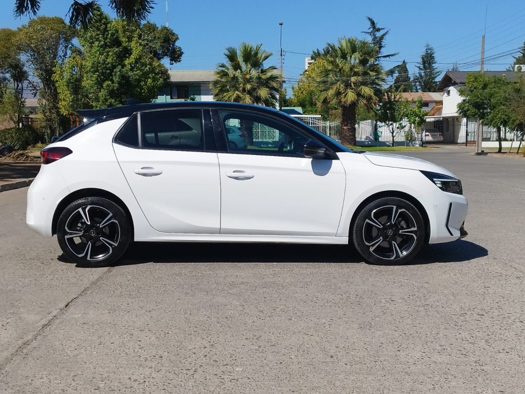 OPEL NEW CORSA GS BLACK EDITION - 2024