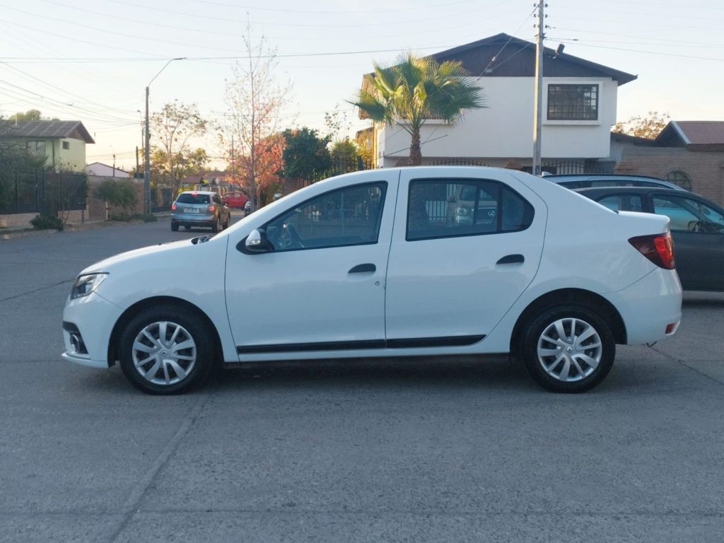 RENAULT SYMBOL ZEN 1.6CC MT - 2017