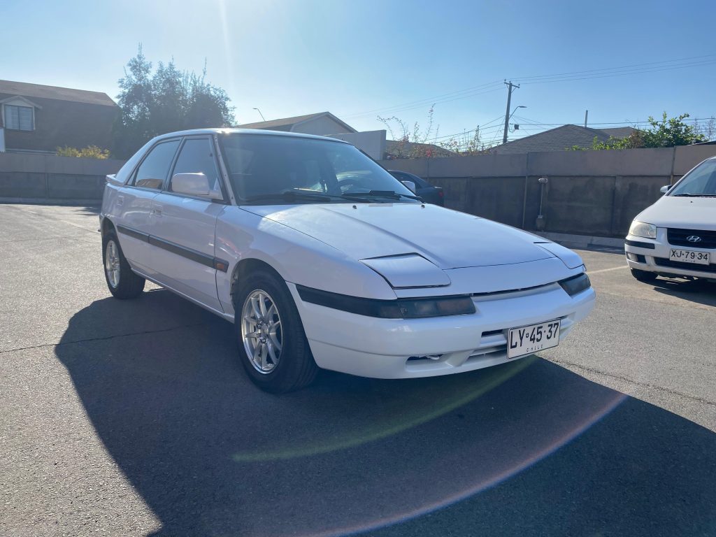 MAZDA 323F ASTINA MT - 1995