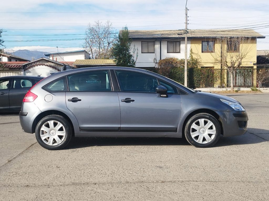 CITROEN C4 1.6CC MT AC - 2010