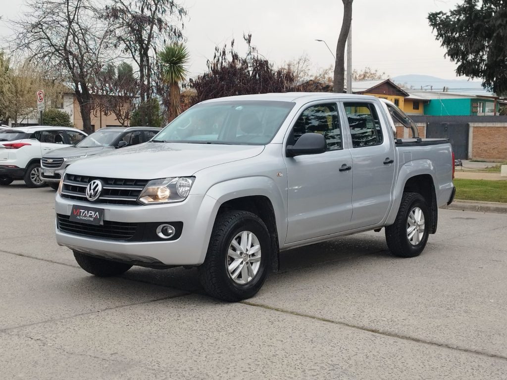 VOLKSWAGEN AMAROK COMFORT 2.0TDI 4X2 MT - 2017