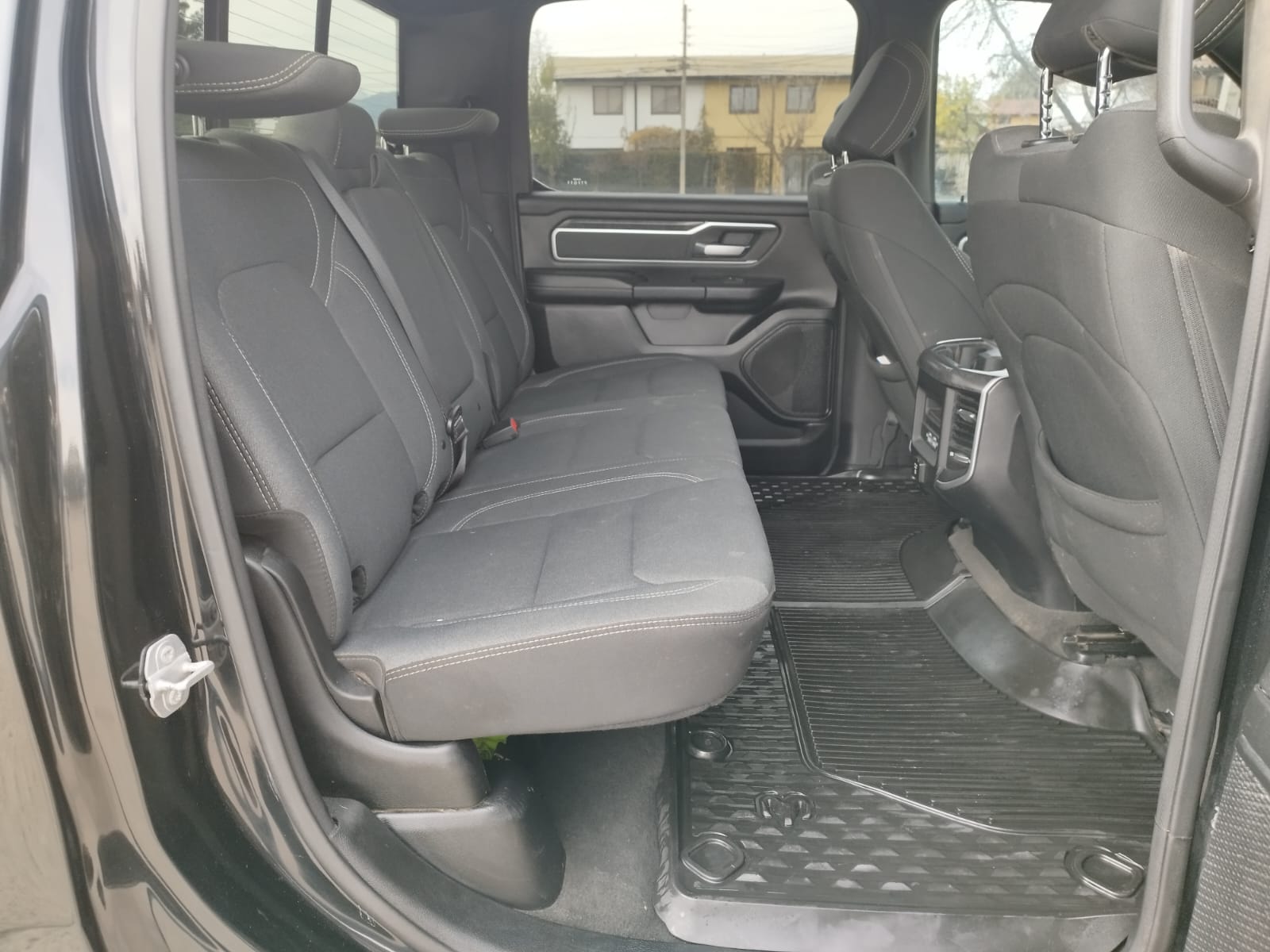 RAM 1500 Bighorn 2021 - Imagen 16