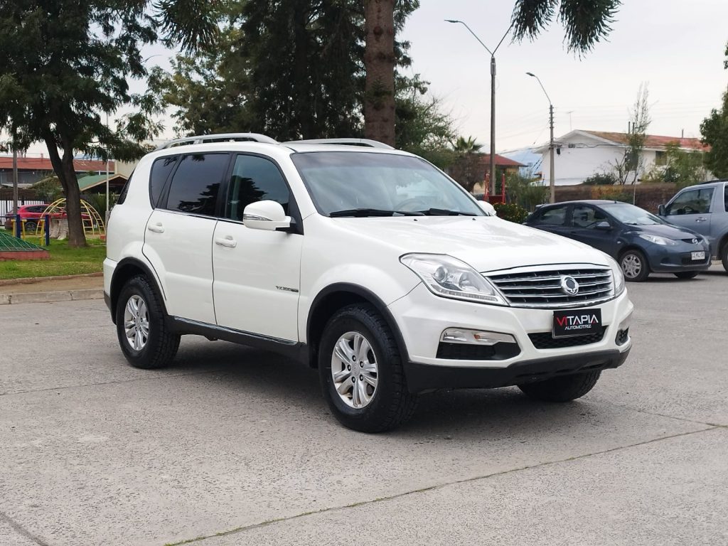 SSANGYONG REXTON W 2.0CC DIESEL AUT - 2015