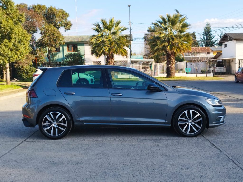 VOLKSWAGEN GOLF 1.4CC TSI SPORT AUT - 2020