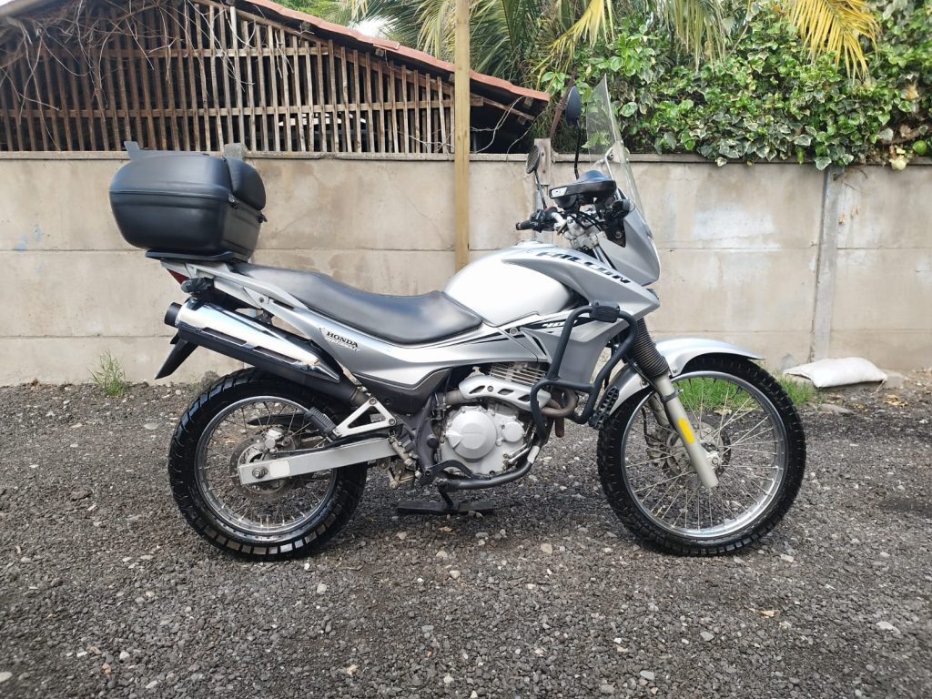 HONDA NX 400 FALCON - 2015