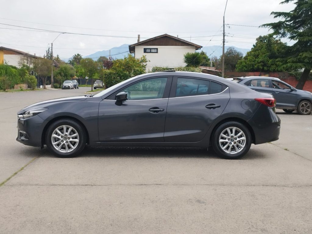 MAZDA 3 2.0CC AUTOMATICO - 2020